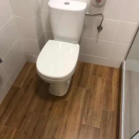 Sistersrent7 Apartman Konin